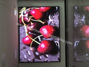 شاشة عرض الإعلانات الداخلية RGB LED سطوع أكثر من 1500cd