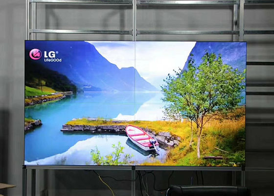 500cd/M2 حائط فيديو LED بدون خيوط 16.7M اللون 6ms وقت الاستجابة