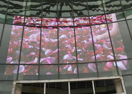 P19.23 LED ترى من خلال الشاشة ، 93 شاشة فيديو LED شفافة